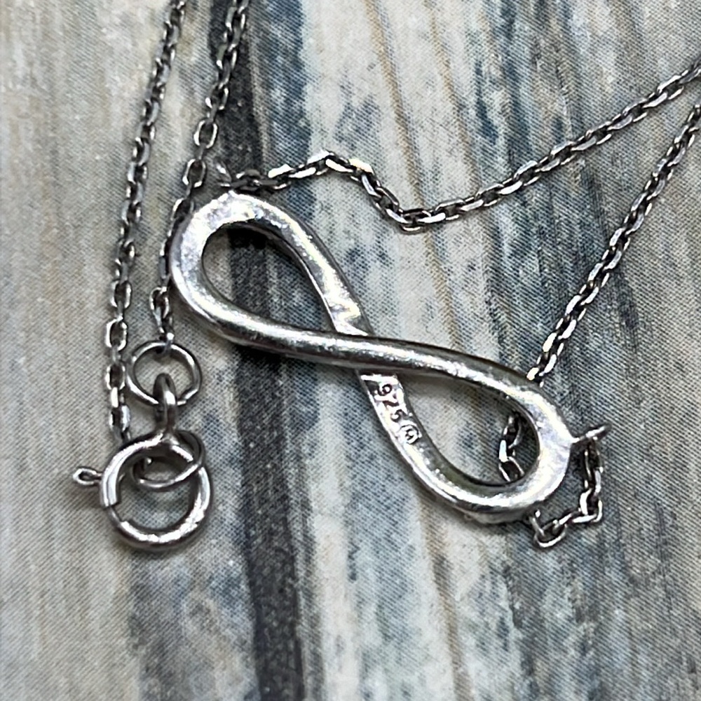 ⭐️Sterling silver cubic zirconia infinity sign 18” necklace - Picture 6 of 7